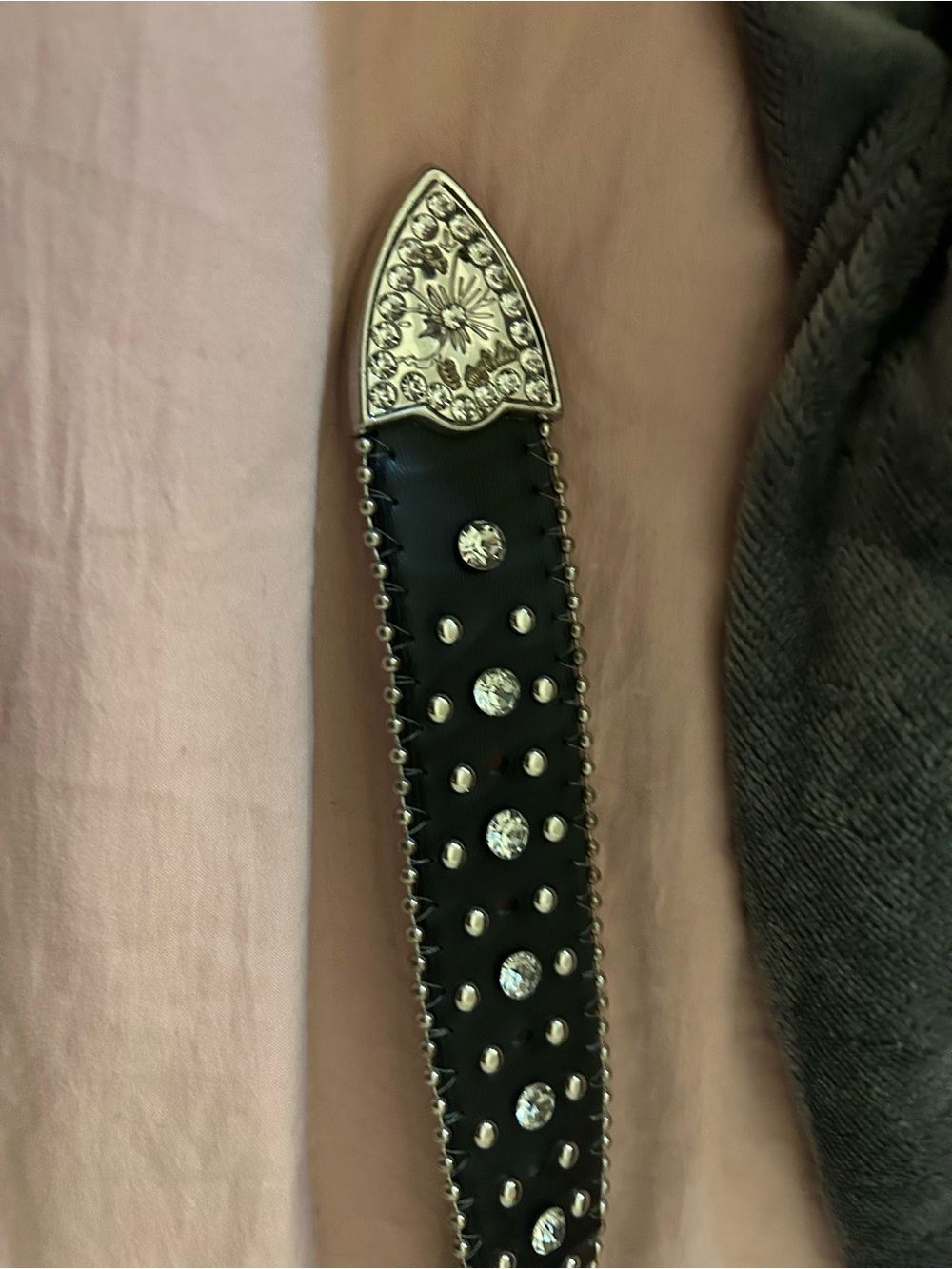 Black Studded Fleur-de-Lis Crystal Accent Belt - Picture 5 of 5